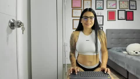 alicia_rainbow online show from 08/09/26, 03:55
