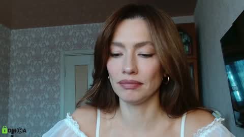 Alicia online show from 11/13/25, 08:46