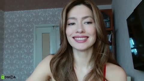 Alicia online show from 12/04/25, 08:34