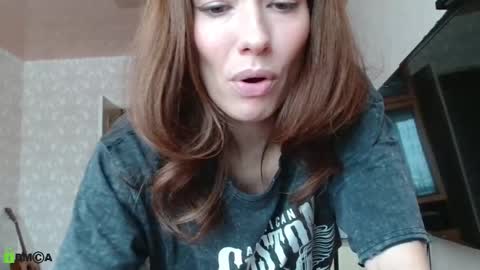 Snapshot of alicia_savory chatting on 03/12/26, 07:25 Alicia online show from 03/12/26, 07:25