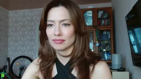 Snapshot of alicia_savory chatting on 03/22/26, 01:14 Alicia online show from 03/22/26, 01:14