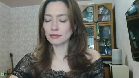 Snapshot of alicia_savory chatting on 03/25/26, 04:46 Alicia online show from 03/25/26, 04:46