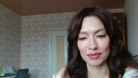 Snapshot of alicia_savory chatting on 06/24/26, 07:40 Alicia online show from 06/24/26, 07:40