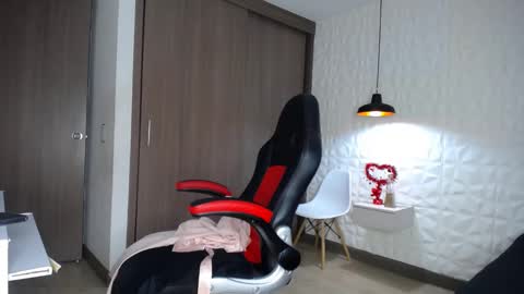 Ali online show from 01/12/25, 03:14