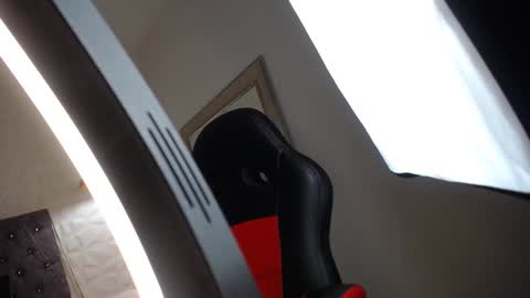 Ali online show from 02/22/25, 09:34