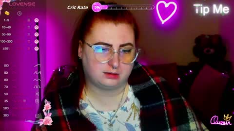 Snapshot of aliciaaared_kis chatting on 03/25/26, 06:41 Alicia online show from 03/25/26, 06:41