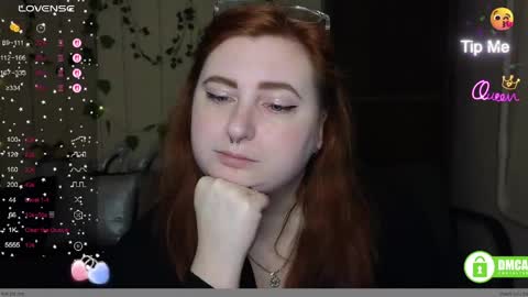 Snapshot of aliciaaared_kis chatting on 03/26/26, 06:41 Alicia online show from 03/26/26, 06:41