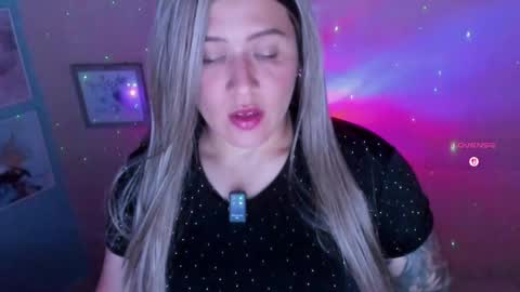 Snapshot of aliciaballard chatting on 05/12/26, 08:39 Jennyfer online show from 05/12/26, 08:39