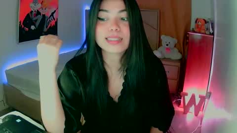 Snapshot of aliciabiden chatting on 12/13/24, 07:36 aliciabiden online show from 12/13/24, 07:36