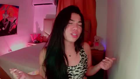 Snapshot of aliciabiden chatting on 02/10/25, 09:47 aliciabiden online show from 02/10/25, 09:47