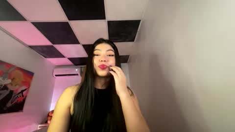 Snapshot of aliciabiden chatting on 03/03/25, 07:21 aliciabiden online show from 03/03/25, 07:21