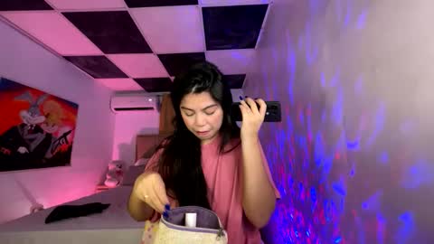 Snapshot of aliciabiden chatting on 03/09/25, 05:11 aliciabiden online show from 03/09/25, 05:11