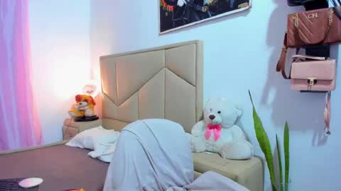 aliciabiden online show from 11/14/25, 07:07