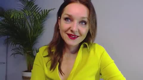 Alicia online show from 01/06/25, 08:03