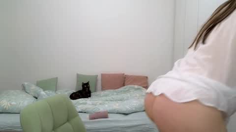 alicianoveli online show from 02/07/25, 12:28