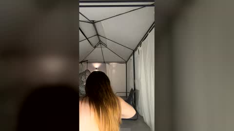 Alicia  online show from 05/24/26, 01:43