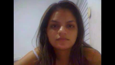 Snapshot of alicie_ebony1 chatting on 01/14/25, 04:15 luisa online show from 01/14/25, 04:15