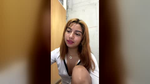 Snapshot of alicie_oconoor chatting on 03/15/26, 02:23 Karla Oconoor online show from 03/15/26, 02:23