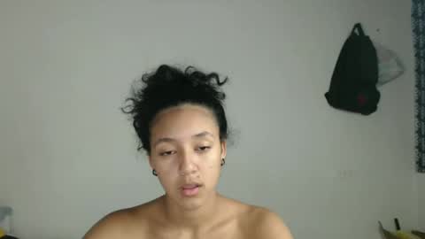 Snapshot of alicie_sexy_hot_20 chatting on 02/13/25, 08:48 ana online show from 02/13/25, 08:48