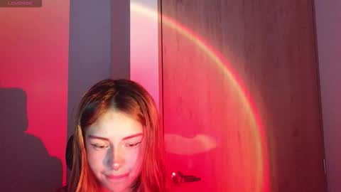 Snapshot of aliciia_23 chatting on 03/27/26, 02:50 aliciia_23 online show from 03/27/26, 02:50