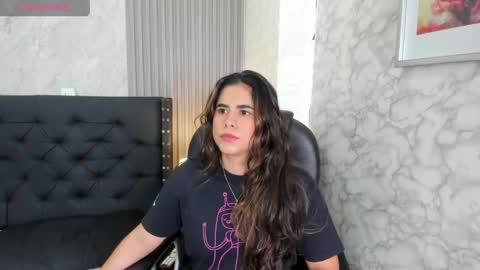 Snapshot of alicy__torres chatting on 05/22/26, 12:44 alicya online show from 05/22/26, 12:44
