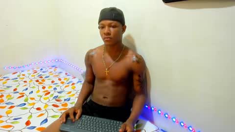 Snapshot of alid_17 chatting on 12/04/24, 08:12 Alid 17 online show from 12/04/24, 08:12