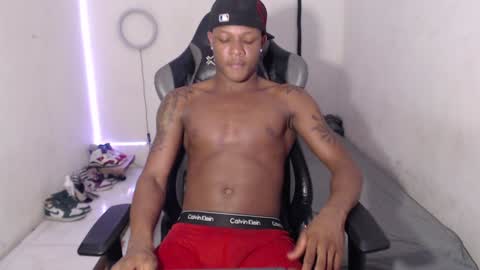 Snapshot of alid_17 chatting on 01/05/25, 10:50 Alid 17 online show from 01/05/25, 10:50