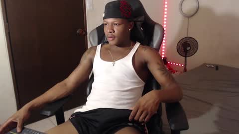 Snapshot of alid_17 chatting on 01/08/25, 11:19 Alid 17 online show from 01/08/25, 11:19