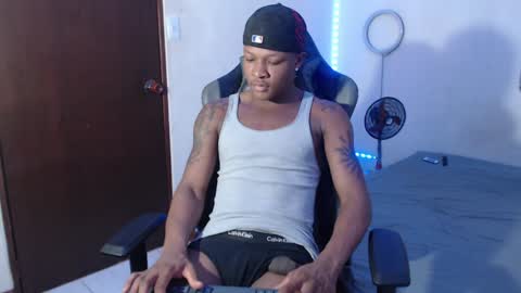 Snapshot of alid_17 chatting on 01/09/25, 08:11 Alid 17 online show from 01/09/25, 08:11