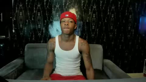 Snapshot of alid_17 chatting on 10/21/25, 06:14 Alid 17 online show from 10/21/25, 06:14