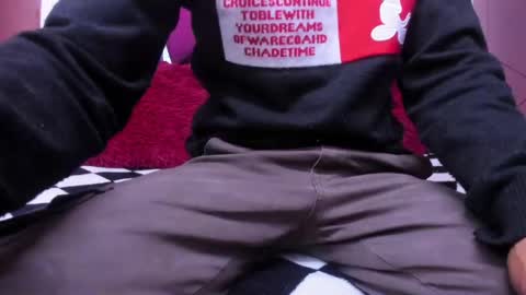 Snapshot of alien_high chatting on 09/19/25, 12:06 AlienHigh FlashNigga online show from 09/19/25, 12:06