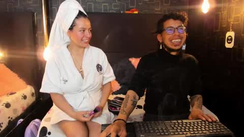 Snapshot of alien_high chatting on 10/02/25, 09:33 AlienHigh FlashNigga online show from 10/02/25, 09:33