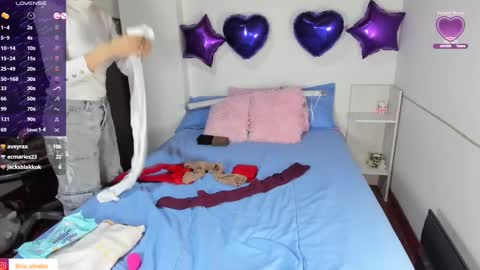 Snapshot of alien_universe chatting on 01/30/25, 05:09 Aiko Independent Model online show from 01/30/25, 05:09