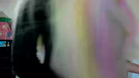 Snapshot of alien_universe chatting on 09/20/25, 10:11 Aiko Independent Model online show from 09/20/25, 10:11