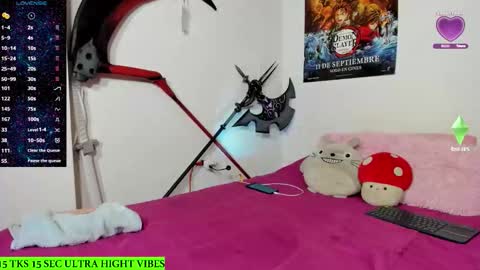 Snapshot of alien_universe chatting on 11/08/25, 11:14 Aiko Independent Model online show from 11/08/25, 11:14