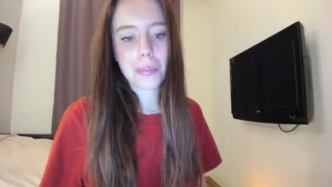 aliensi online show from 12/19/24, 02:46