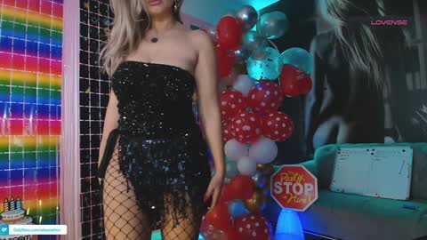 Aliessia online show from 02/08/25, 06:22