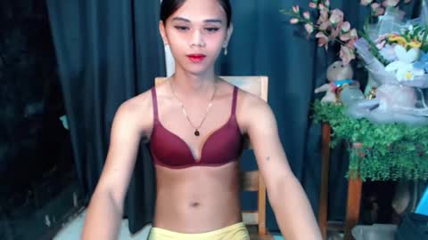 aliexagrey online show from 03/03/26, 06:25