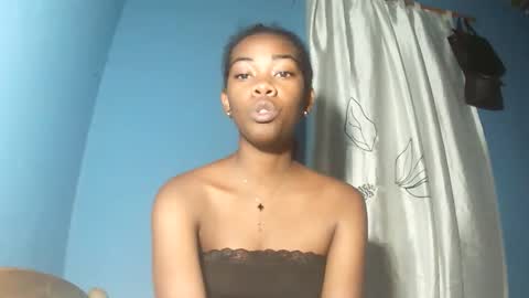 alihane21 online show from 02/11/26, 06:02