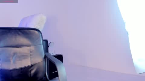 Alice online show from 11/28/25, 08:11