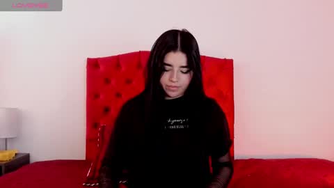 Snapshot of aliice_walker_ chatting on 12/16/24, 02:49 aliice_walker_ online show from 12/16/24, 02:49