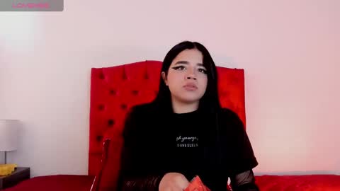 Snapshot of aliice_walker_ chatting on 12/16/24, 05:54 aliice_walker_ online show from 12/16/24, 05:54