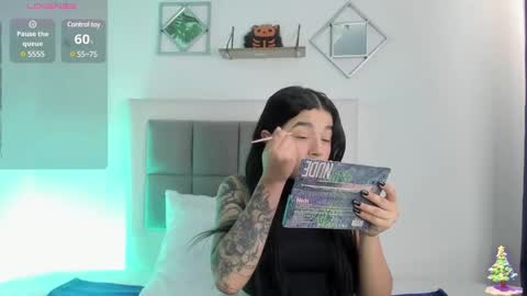 Snapshot of aliice_walker_ chatting on 01/21/25, 01:11 aliice_walker_ online show from 01/21/25, 01:11