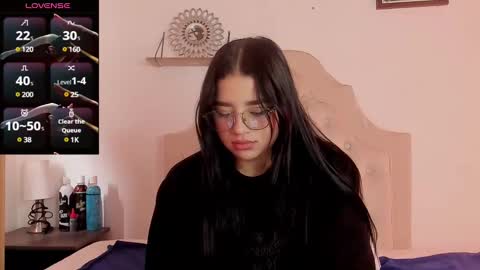 Snapshot of aliice_walker_ chatting on 02/01/25, 04:44 aliice_walker_ online show from 02/01/25, 04:44