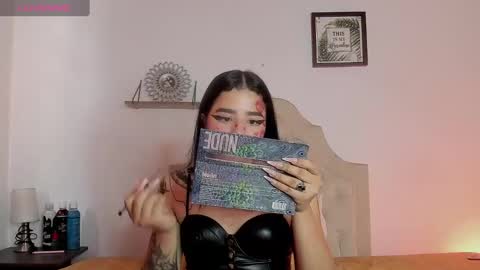 Snapshot of aliice_walker_ chatting on 02/10/25, 06:35 aliice_walker_ online show from 02/10/25, 06:35