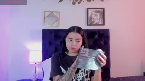 Snapshot of aliice_walker_ chatting on 02/18/25, 01:11 aliice_walker_ online show from 02/18/25, 01:11