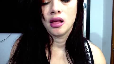 Snapshot of aliiz_01 chatting on 09/11/25, 07:03 Camii online show from 09/11/25, 07:03