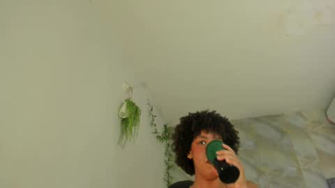 Snapshot of alika01_ chatting on 09/12/25, 09:15 alika online show from 09/12/25, 09:15