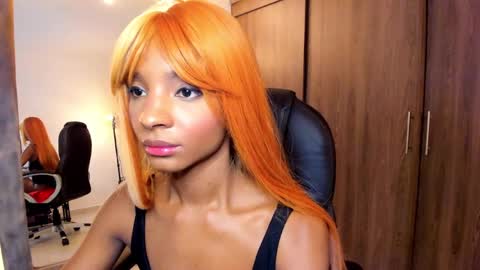 Snapshot of alika_houston chatting on 02/01/25, 06:32 IG Alik nasso    online show from 02/01/25, 06:32