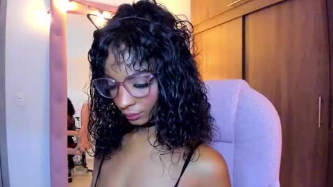 Snapshot of alika_houston chatting on 02/07/26, 08:18 IG Alik nasso online show from 02/07/26, 08:18